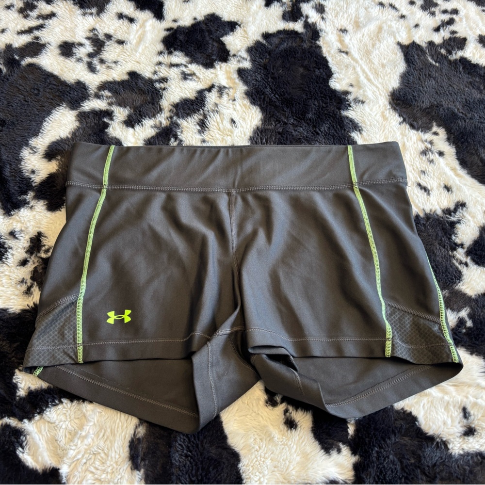 Under armour spandex shorts